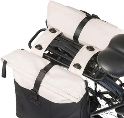 Basil Vive Fahrrad-Doppeltasche MIK, 28-35L, creme-schwarz Produktbild 4