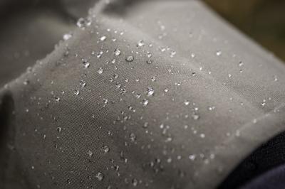 Muc-Off Rain Shield Re-proofer Produktbild 2