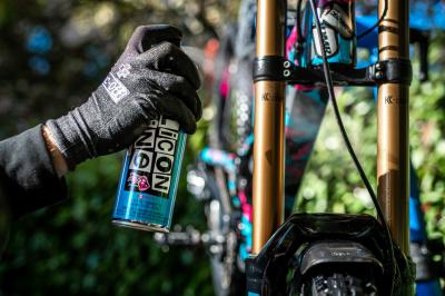 Muc-Off Silicone Shine 500ml Produktbild 1