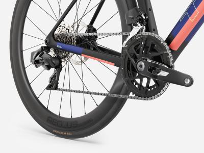 Trek Madone SL 6 AXS XS Matte Cobalt Blue/Trek Black/Li Produktbild 5